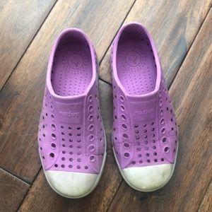 Kids glow in the dark shoes
